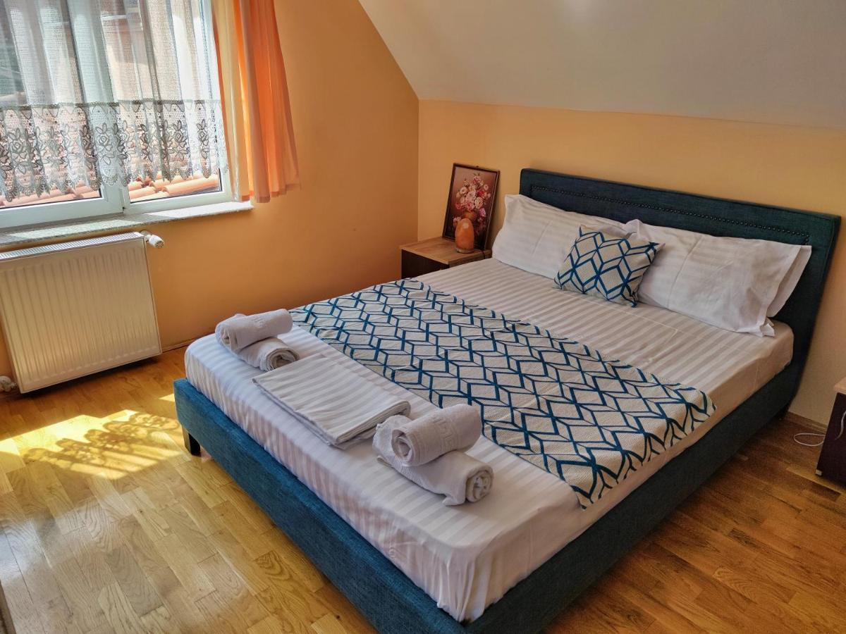 Casa Adam Ξενοδοχείο Σιγκισοάρα Εξωτερικό φωτογραφία
