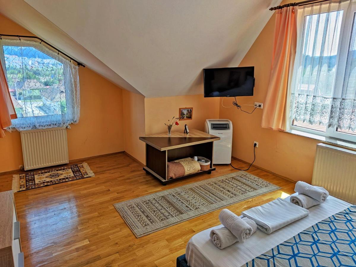 Casa Adam Ξενοδοχείο Σιγκισοάρα Εξωτερικό φωτογραφία