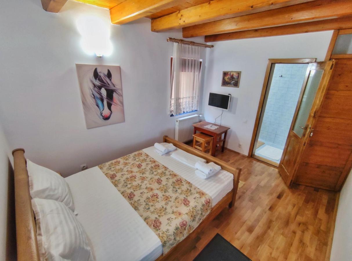 Casa Adam Ξενοδοχείο Σιγκισοάρα Εξωτερικό φωτογραφία