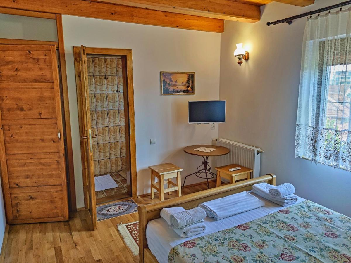 Casa Adam Ξενοδοχείο Σιγκισοάρα Εξωτερικό φωτογραφία