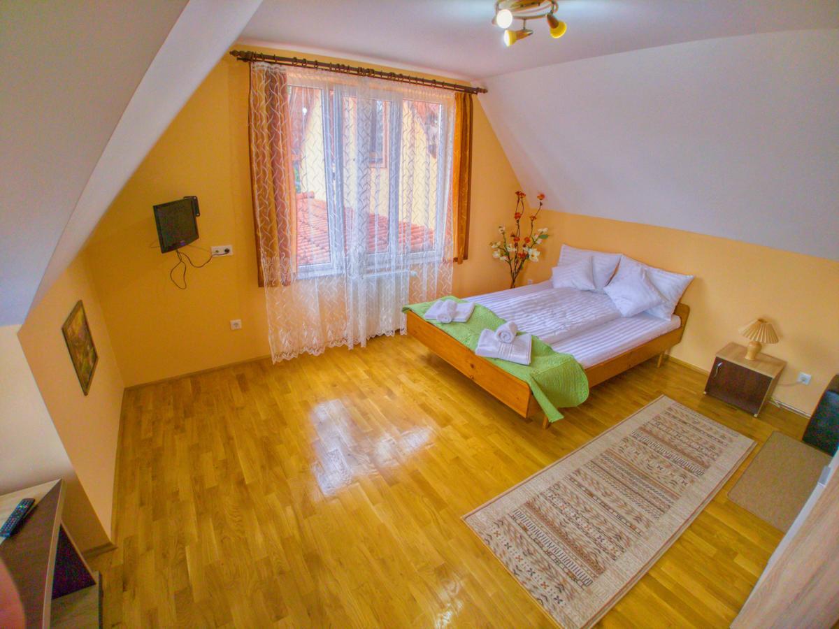 Casa Adam Ξενοδοχείο Σιγκισοάρα Εξωτερικό φωτογραφία